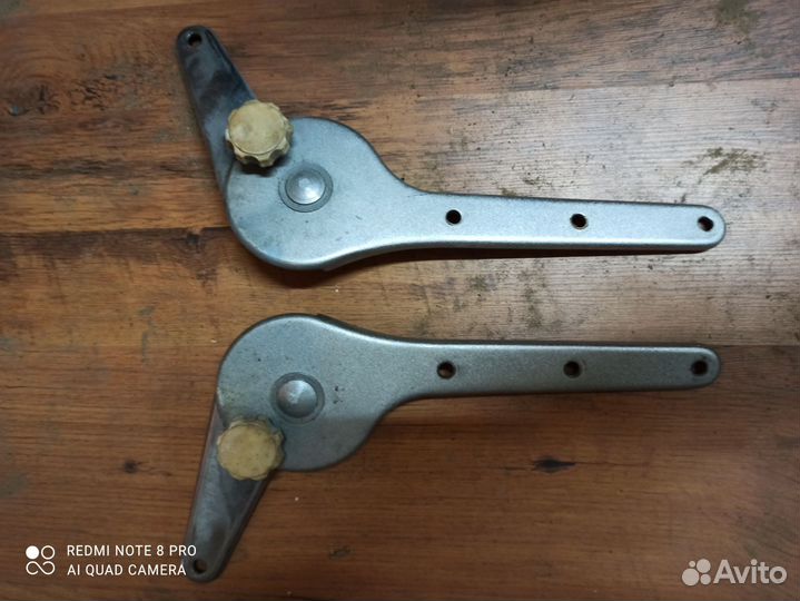 Петли дивана газ 21