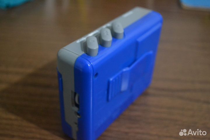 Аудиоплееры кассетные Akaiwa,SonyWalkman,Aiwa