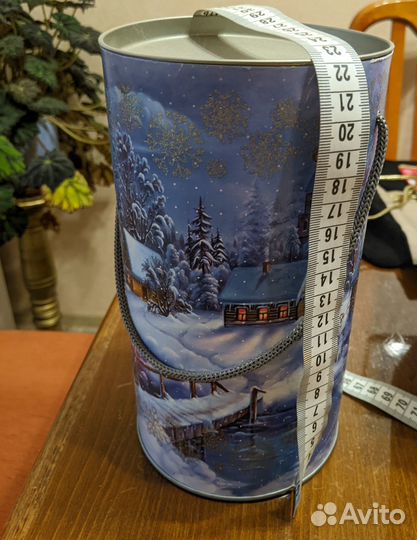 Новогодняя упаковка б/у