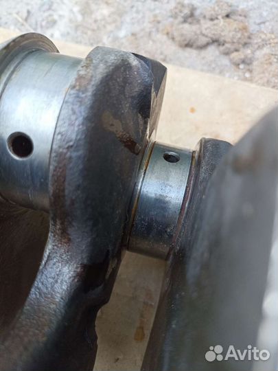 Коленвал Монтеро 3 мотор 3.5 бензин