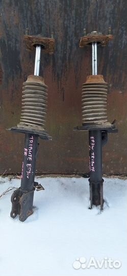 Стойки амортизаторы передние 2 шт
