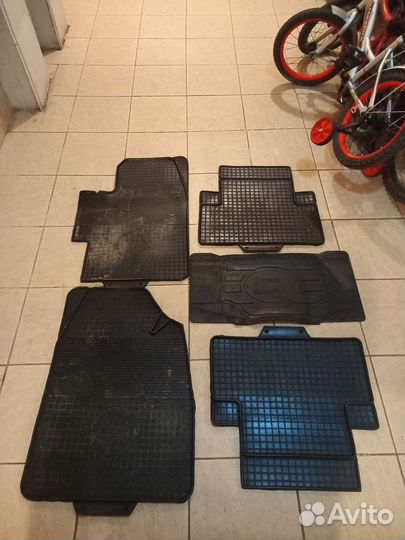 Полики на toyota corolla e150