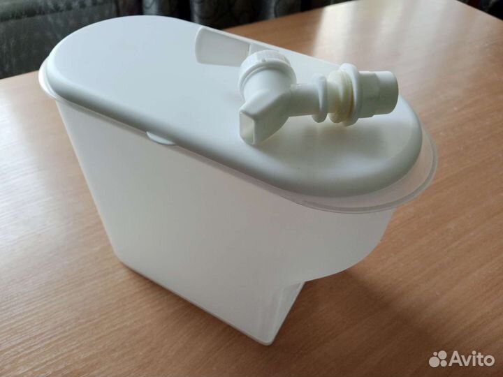 Лимонадница с краном