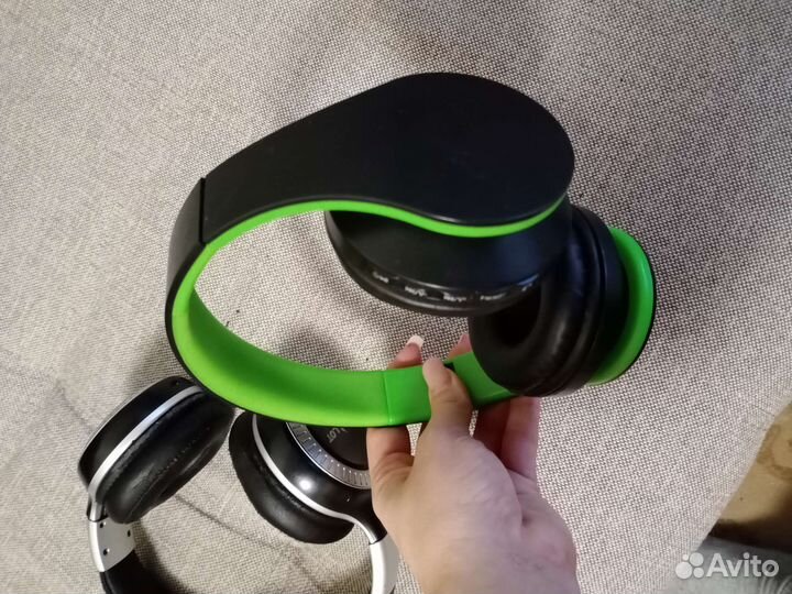 Беспроводные наушники