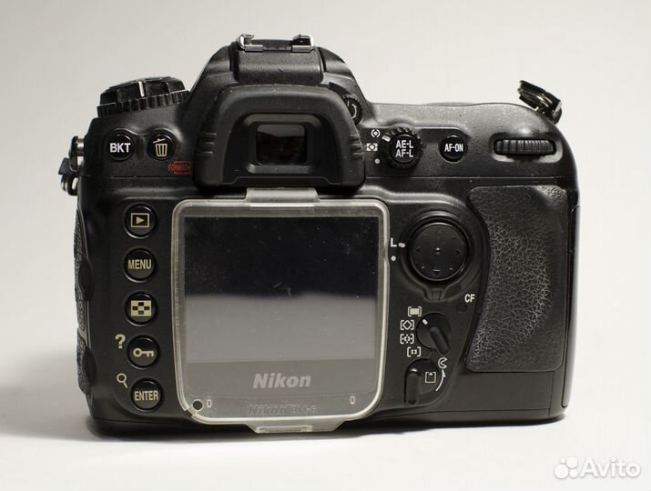 Цифровая фотокамера nikon D200
