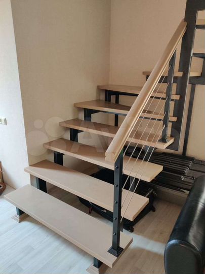 Дом 198,2 м² на участке 8 сот.