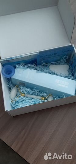 Подарочный набор для женщин уход за лицом