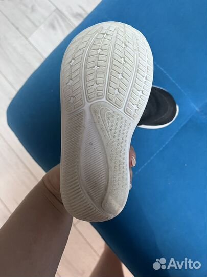 Кроссовки Nike