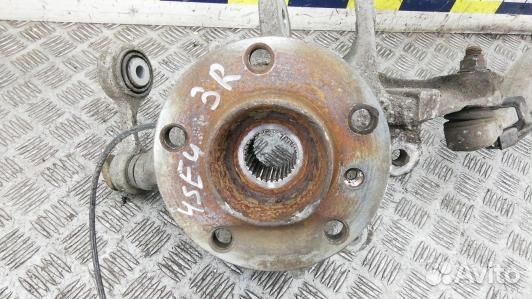 Ступица задняя правая BMW 5 F10/F11 (4SE04NX01)