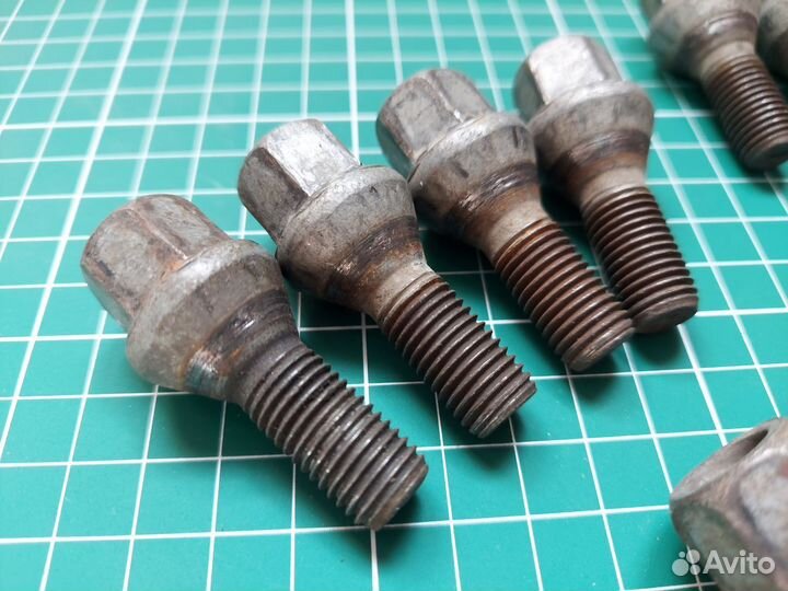 Болты колесные M12x1.5 Renault, Mini, BMW 16 шт