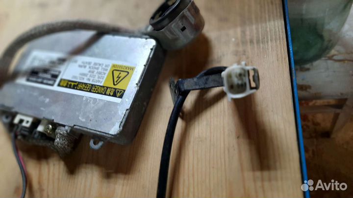 Продам блок розжига на Toyota Ipsum AMC 21