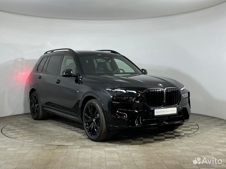 BMW X7 3.0 AT, 2024
