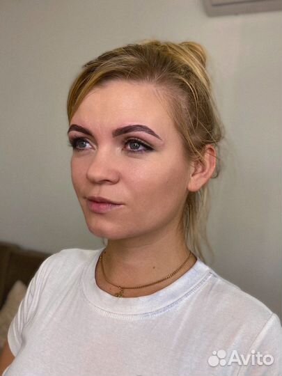 Мастер бровист