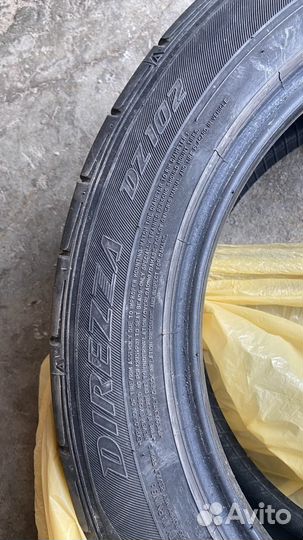 Dunlop Direzza DZ102 215/55 R17 94V
