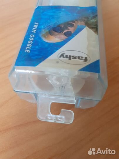 Очки для плавания