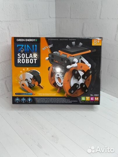 Робот конструктор на солнечной батарее 7 в 1
