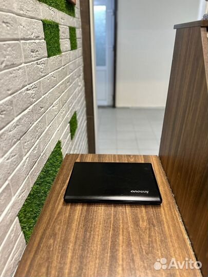 Мега Lenovo g570 core i5 \ 8GB \SSD 256GB\15.6