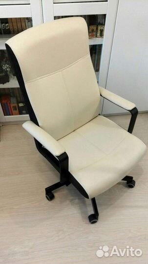Компьютерное кресло IKEA