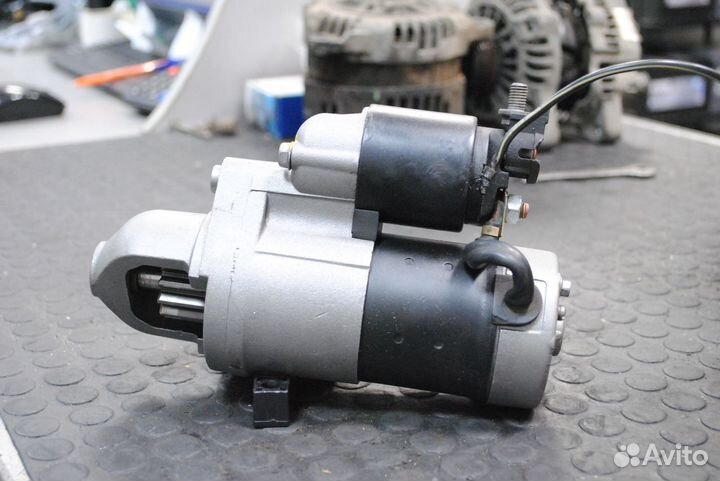 Стартер Infiniti EX35, G35, M35, QX50, Q50, QX70