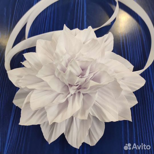 Чокер цветок на шею, чокер цветок белый