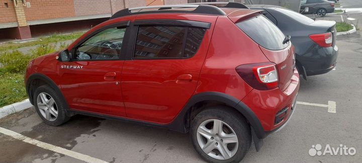 Renault Sandero Stepway 1.6 МТ, 2017, 54 000 км
