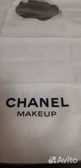 Chanel. Салфетки косметические