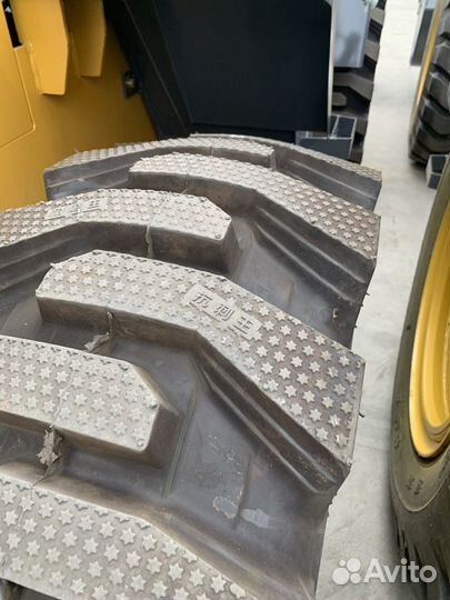 Фронтальный погрузчик Megamax GL 300A, 2023