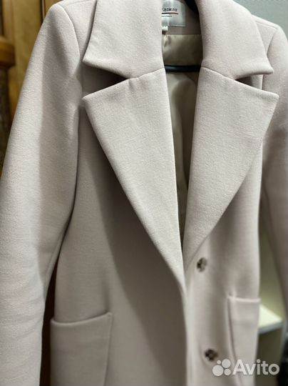 Пальто женское 42 44 бежевое