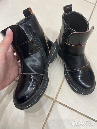Ботинки для девочки 30