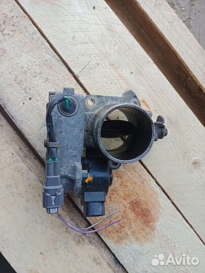 Дроссельная заслонка Toyota Rav4 1CD-FTV