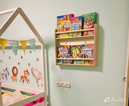 Книжная полка-библиотека 2, 3 яруса, с вешалкой