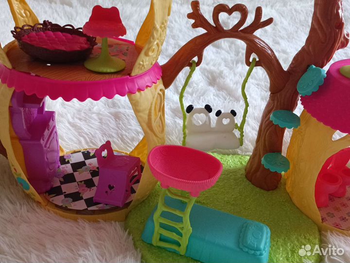 Детский игрушечный домик