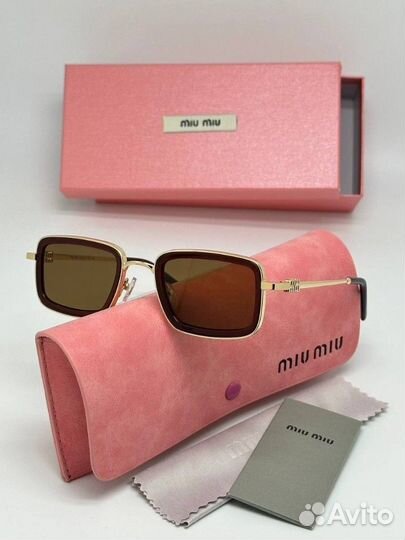 Солнцезащитные очки miu