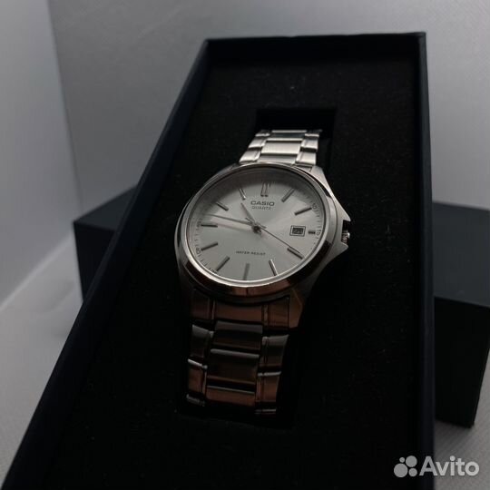 Наручные часы casio