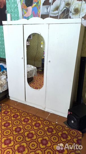 Продам шкаф