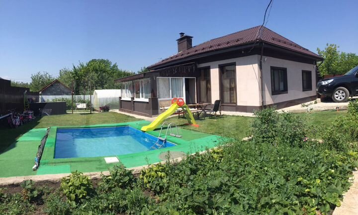 Дом 100 м² на участке 6 сот.