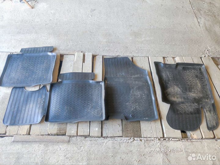 Оригинальные коврики Hyundai i40