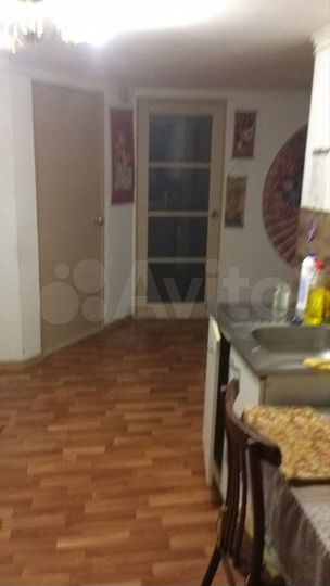 Комната 12 м² в 3-к., 1/2 эт.