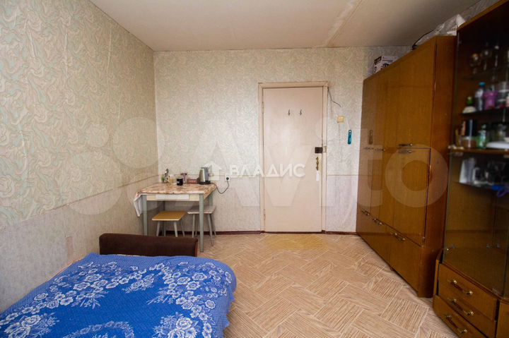 Комната 12,9 м² в 8-к., 9/9 эт.