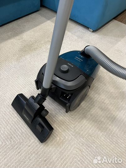 Пылесос Samsung PowerGo 1600w