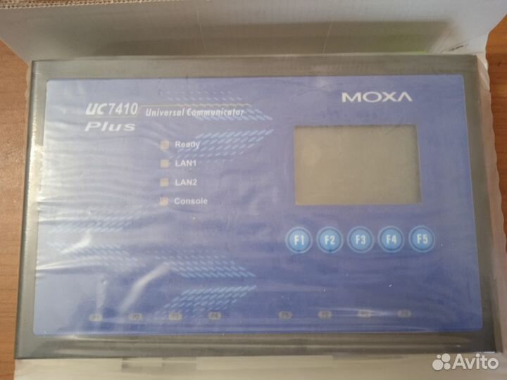 Универсальный коммуникатор moxa UC-7410-LX Plus