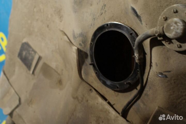 Топливный бак Mazda 323F BA