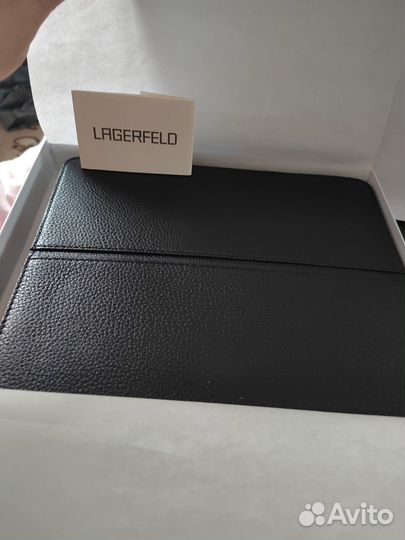 Чехол - подставка для iPad Lagerfeld (Германия)