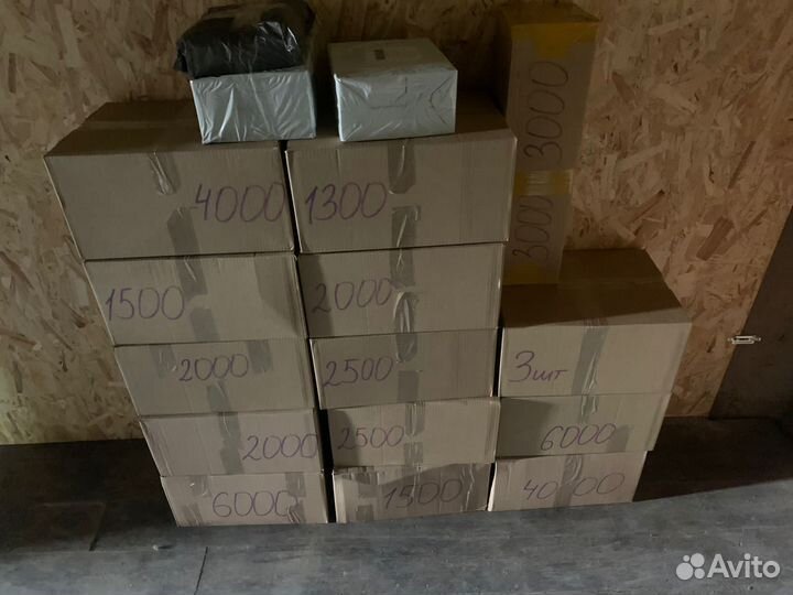 Коробка подарочная