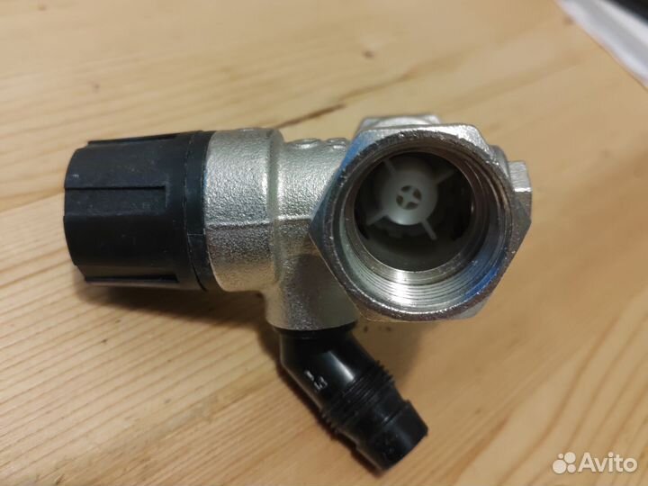 Предохранительный клапан,сбросной, ваттс,овентроп