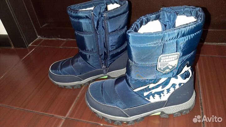 Продам зимнюю обувь