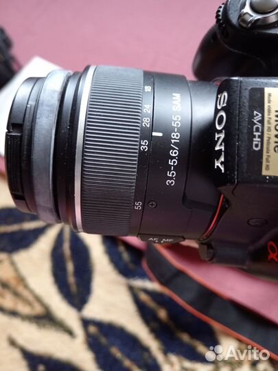 Зеркальный фотоаппарат Sony a 33