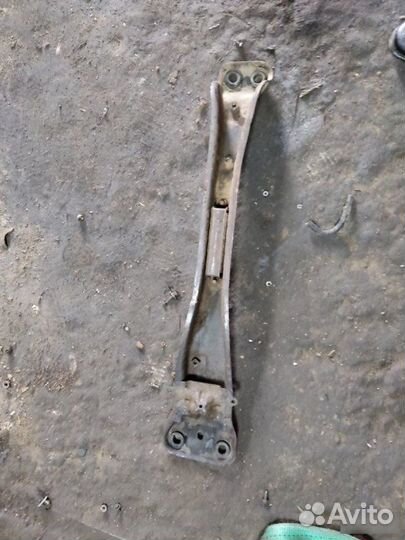 Балка продольная передняя Nissan Almera Classic