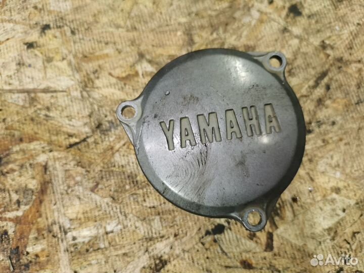 Крышка промежуточной шестерни стартера yamaha TTR2