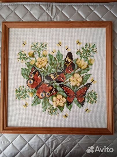 Вышивка крестом Бабочки, Кошка